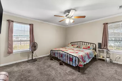 3002 Mitchell Street, Greenville, TX 75402 - Photo 9