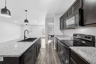 7801 Vineyard Dr, Abilene, TX 79606 - Photo 13