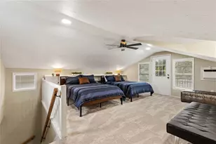 301 Granada Calle St, Granbury, TX 76049 - Photo 27