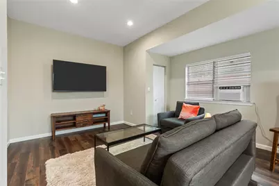 301 Granada Calle Street, Granbury, TX 76049 - Photo 23