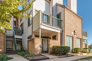 2300 Balsam Dr, Arlington, TX 76006 - Photo 9