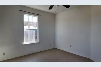 137 Wesley Lane, Bridgeport, TX 76426 - Photo 17