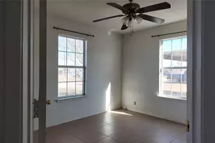 137 Wesley Ln, Bridgeport, TX 76426 - Photo 13