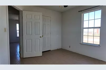 137 Wesley Lane, Bridgeport, TX 76426 - Photo 13