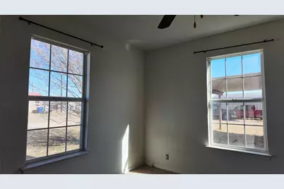 137 Wesley Lane, Bridgeport, TX 76426 - Photo 19