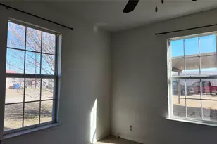 137 Wesley Ln, Bridgeport, TX 76426 - Photo 17