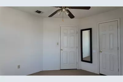 137 Wesley Lane, Bridgeport, TX 76426 - Photo 17