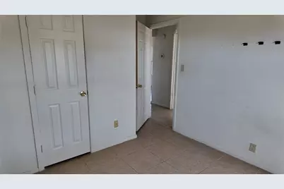 137 Wesley Lane, Bridgeport, TX 76426 - Photo 21