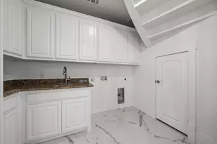 2004 Trent Basin Dr, Frisco, TX 75034 - Photo 25