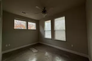 801 N Bishop Ave, Dallas, TX 75208 - Photo 13