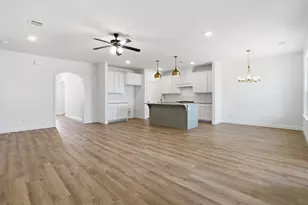 11708 Blackfoot Ct, Godley, TX 76044 - Photo 13