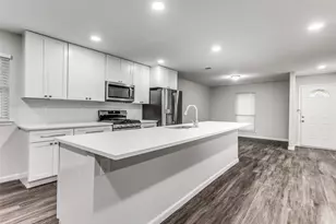 1014 Ravencroft Dr, Garland, TX 75043 - Photo 5