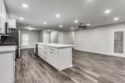 1014 Ravencroft Drive, Garland, TX 75043 - Photo 9