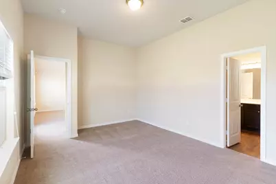 1404 Glen Garden Drive, Fort Worth, TX 76104 - Photo 13