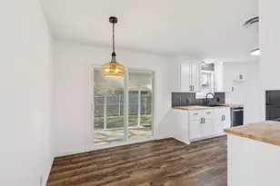 1301 N Douglas Ave, Cleburne, TX 76033 - Photo 9