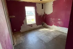 202 Spur Ranch Rd, Trinidad, TX 75163 - Photo 11