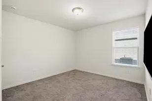 9110 S Field Ln, Arlington, TX 76002 - Photo 5