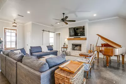 149 Kingston Lane, Brock, TX 76087 - Photo 7