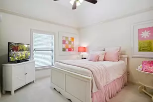 9100 Belshire Dr, North Richland Hills, TX 76182 - Photo 27