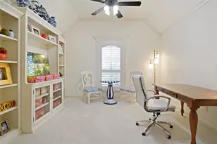 9100 Belshire Dr, North Richland Hills, TX 76182 - Photo 33