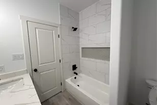 5150 Charlene St, Fort Worth, TX 76105 - Photo 11