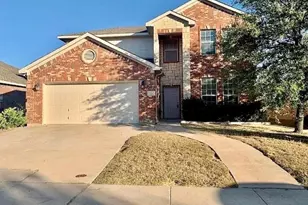 420 Sandy Creek Dr, Fort Worth, TX 76131 - Photo 1