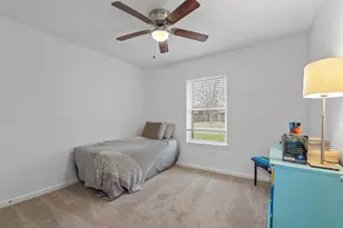 904 Meadowlark Ln, Granbury, TX 76048 - Photo 13