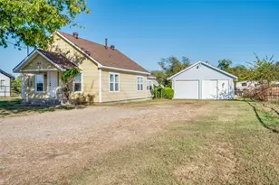 7072 Fm 2153, Aubrey, TX 76227 - Photo 5