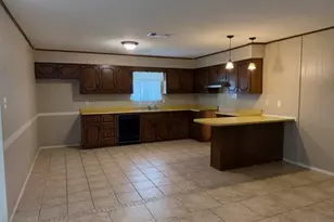 108 Brenda Dr, Mt Pleasant, TX 75455 - Photo 5
