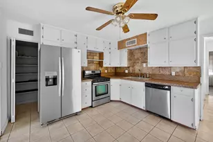 2112 Leyte Dr, Tool, TX 75143 - Photo 19