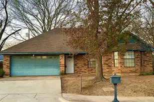 609 Main St, Roanoke, TX 76262 - Photo 5