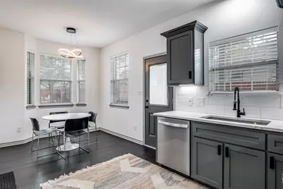 700 Martinique Avenue, Dallas, TX 75223 - Photo 11