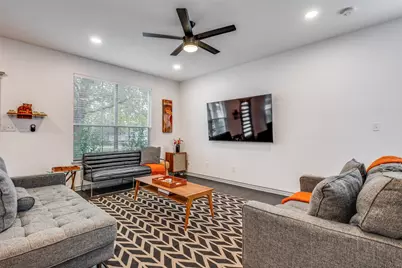 700 Martinique Avenue, Dallas, TX 75223 - Photo 5