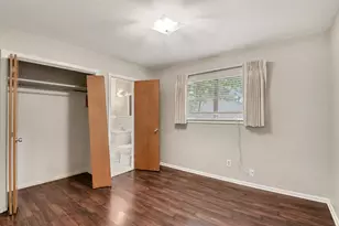 709 W Pleasantview Dr, Hurst, TX 76054 - Photo 23