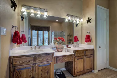 7500 Burr Ferry Drive, McKinney, TX 75071 - Photo 17