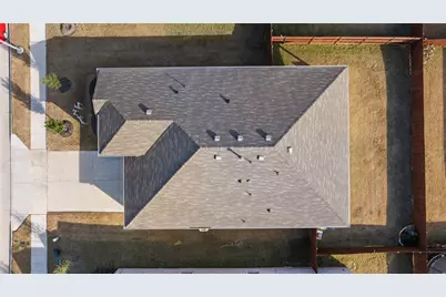 613 Whitecomb Lane, Justin, TX 76247 - Photo 23