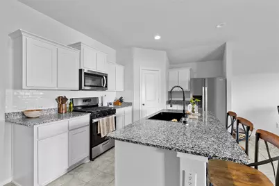 613 Whitecomb Lane, Justin, TX 76247 - Photo 9