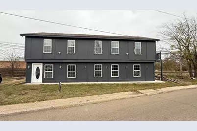 401 Hinnant Street, Sulphur Springs, TX 75482 - Photo 1