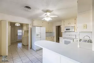 1461 Mimosa Dr, Abilene, TX 79603 - Photo 7