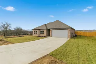 502 Cumberland Trail, Bridgeport, TX 76458 - Photo 3