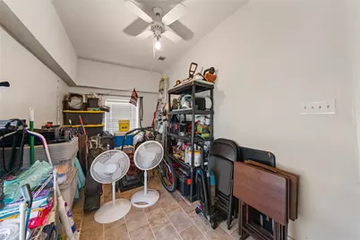 502 W 6th Street, McGregor, TX 76657 - Photo 11