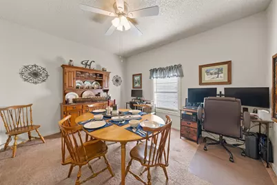 502 W 6th Street, McGregor, TX 76657 - Photo 7