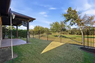 3913 Weatherstone Dr, Fort Worth, TX 76137 - Photo 17