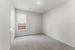 1249 Sabine River Ln, Springtown, TX 76082 - Photo 11