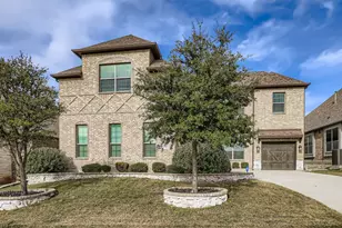 932 Hunters Creek Dr, Rockwall, TX 75087 - Photo 1