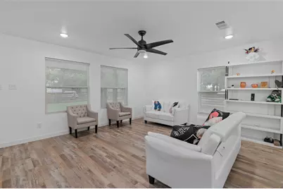 1024 Greenlee Street, Denton, TX 76201 - Photo 11