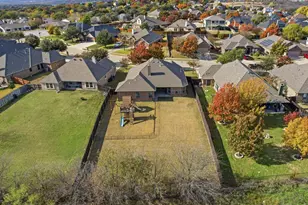 8916 Stone Top Dr, Fort Worth, TX 76179 - Photo 3