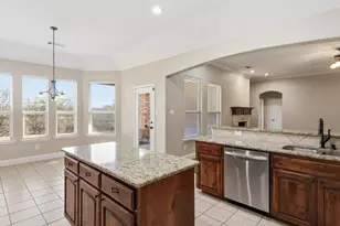 8916 Stone Top Dr, Fort Worth, TX 76179 - Photo 13