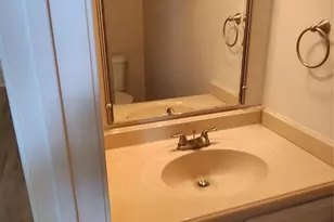 716 Violet Ct, Mesquite, TX 75150 - Photo 17