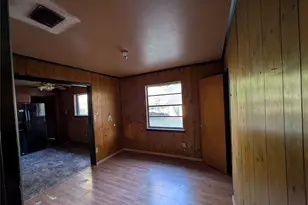 2209 Hooks Ln, Fort Worth, TX 76112 - Photo 3